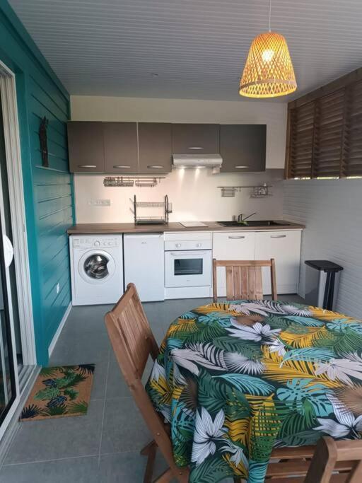 Tukusi Bungalow Le Moule Luaran gambar